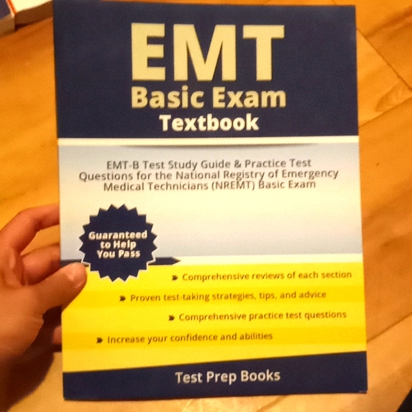 EMT basic Exam book - Picture 1 of 1
